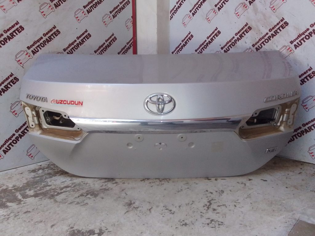 Tapa De Baul TOYOTA COROLLA L/N (B-0103)
