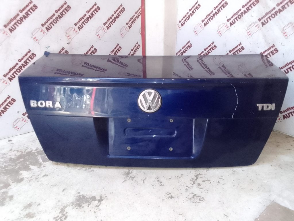 Tapa De Baúl VOLKSWAGEN BORA TDI L/V (B-0113)