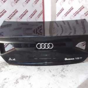 Tapa de Baúl AUDI A4 (B-0127)