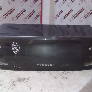 Tapa de Baúl PEUGEOT 408 HDI (B-0128)