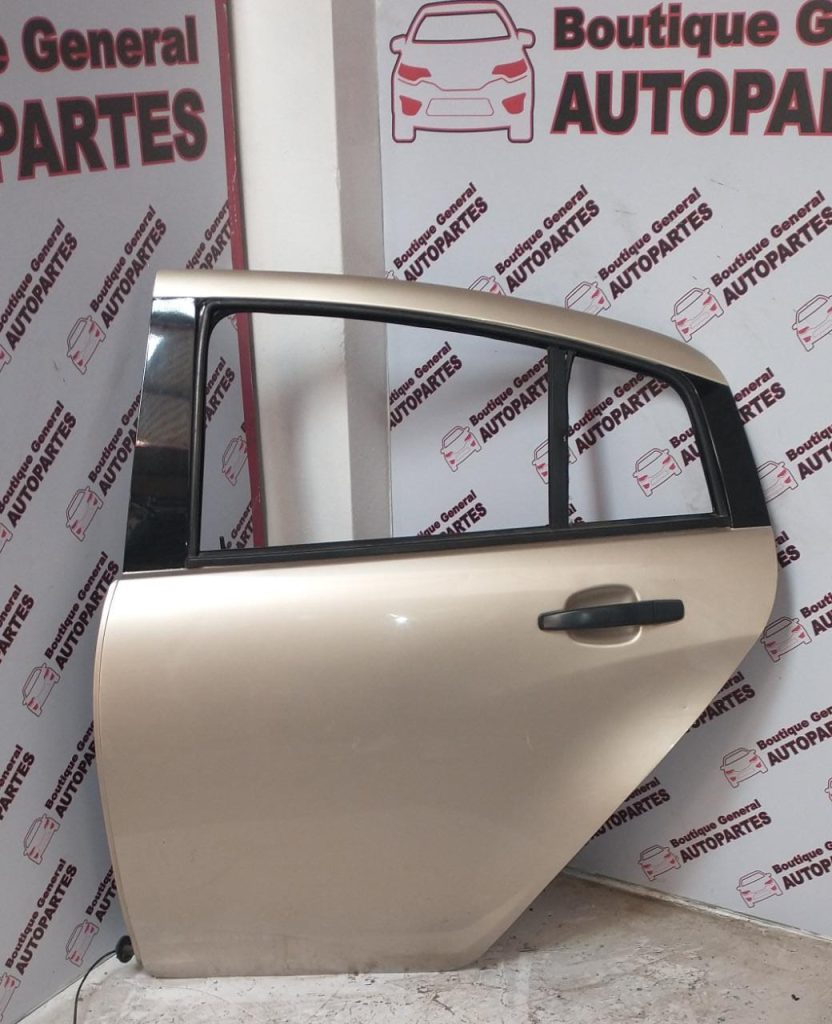 Puerta Trasera Izquierda Chevrolet Agile
