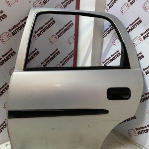 Puerta Trasera Izquierda Chevrolet Corsa Clasicc