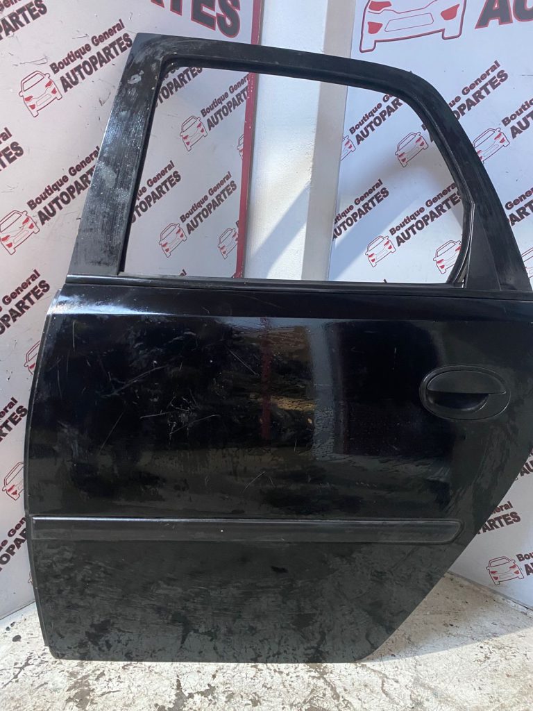 Puerta Trasera Izquierda Chevrolet Meriva