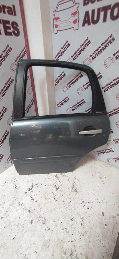Puerta Trasera Izquierda Citroen C3 L-V