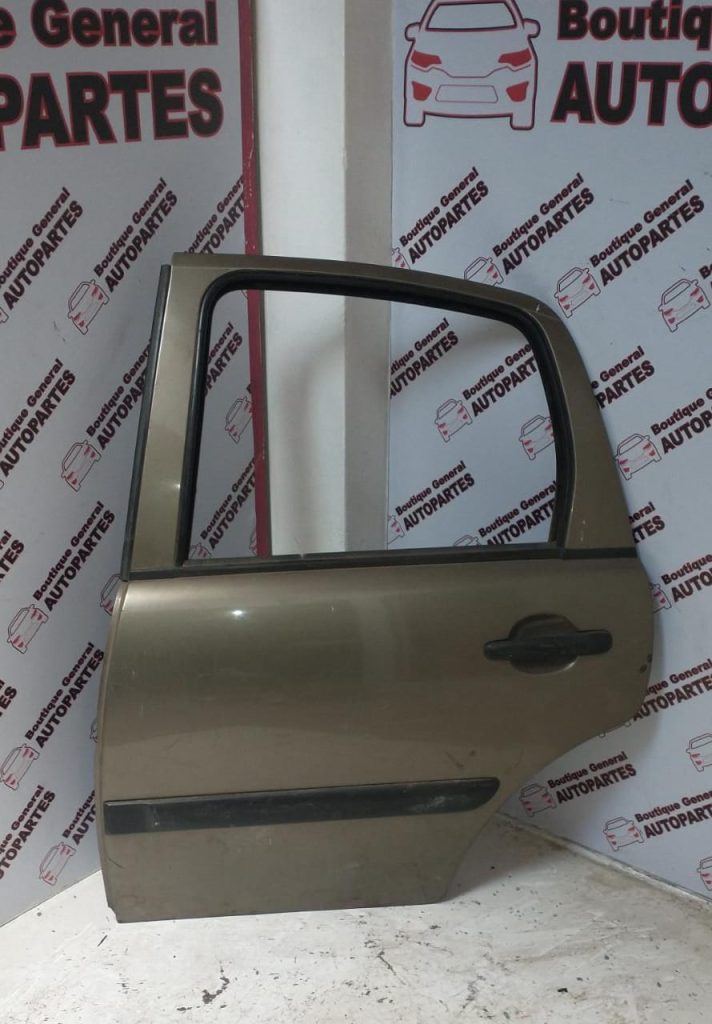 Puerta Trasera Izquierda Citroen C3 L-V