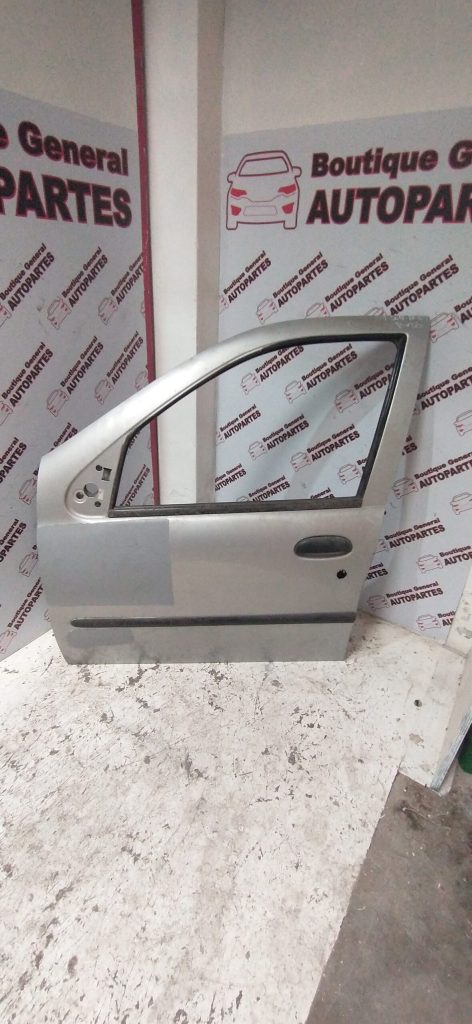 Puerta Delantera Fiat Palio Siena (2)