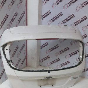 Porton Trasero Ford Fiesta Kinetic (3)