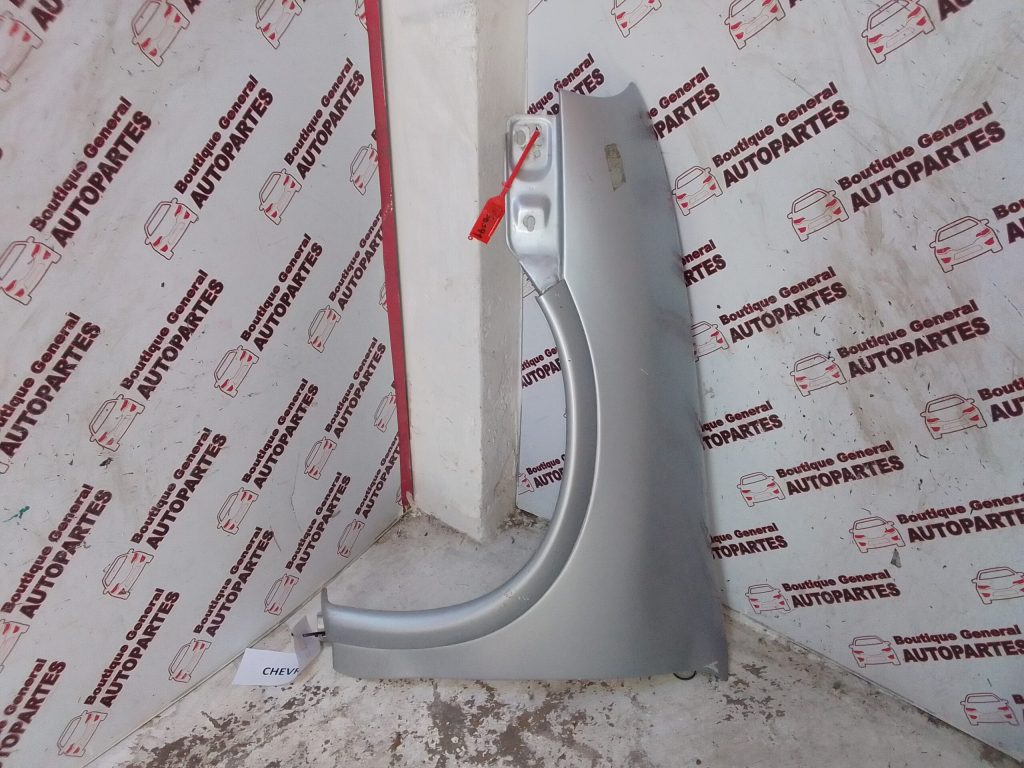 Guardabarro Delantero Izquierdo CHEVROLET CORSA classic (GI-0108)