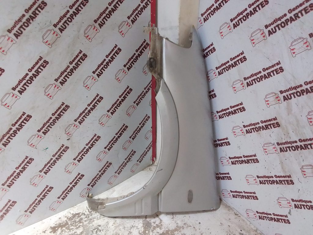 Guardabarro Delantero Izquierdo NISSAN NP300/ TERRANO 2 (GI-0123)