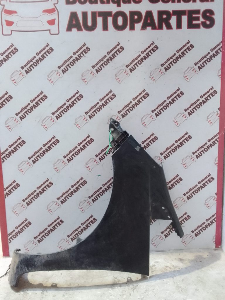 Guardabarro Delantero Izquierdo Honda Fit (LB-0132)