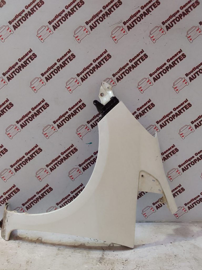 Guardabarro Delantero Izquierdo Honda Fit (LB-0088)