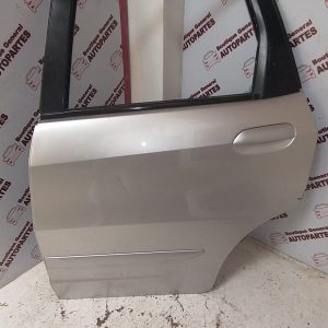 Puerta Trasera Izquierda Honda Fit L/i (04717058)