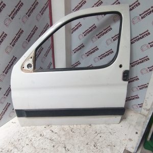 Puerta Delantear Izquierda Peugeot/Citroen Partner/Berlingo (04440805)