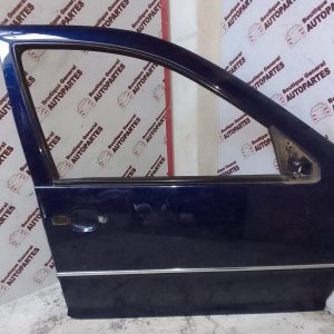 Puerta Delantera Derecha Volkswagen Bora (PDD-0114)