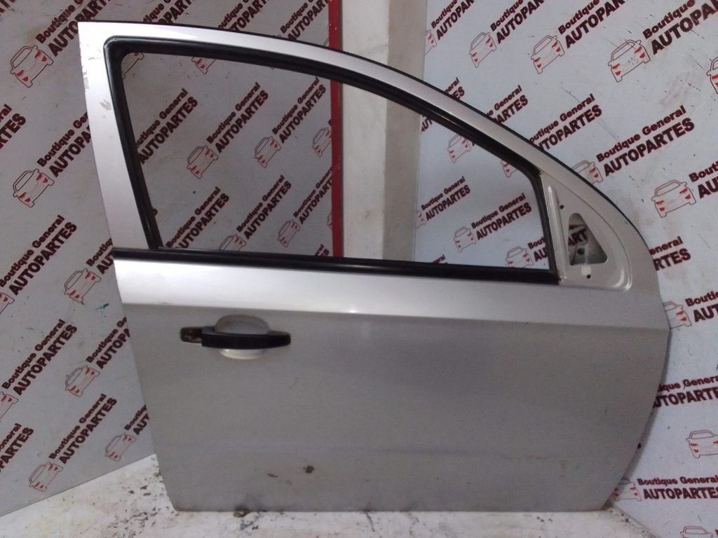 Puerta Delantera Derecha Chevrolet Aveo (PDD-0122)