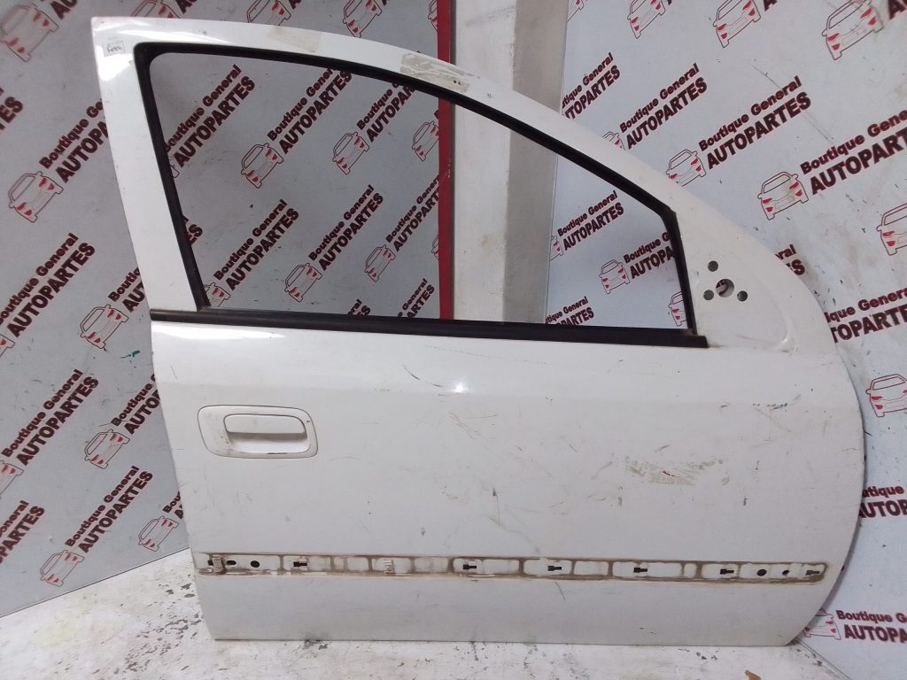 Puerta Delantera Derecha Chevrolet Astra (PDD-0130)