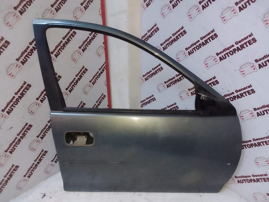 Puerta Delantera Derecha Chevrolet Corsa Classic (PDD-0173)