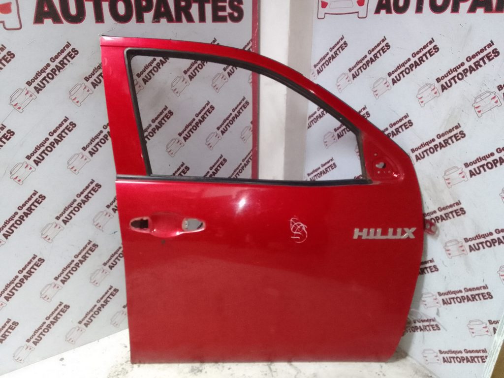 Puerta Delantera Derecha Toyota HILUX 4X4 (PDD-0182)