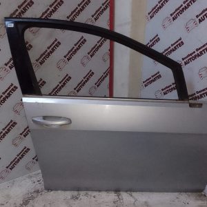 Puerta Delantera Derecha Volkswagen Golf L/N (PDD-0196)