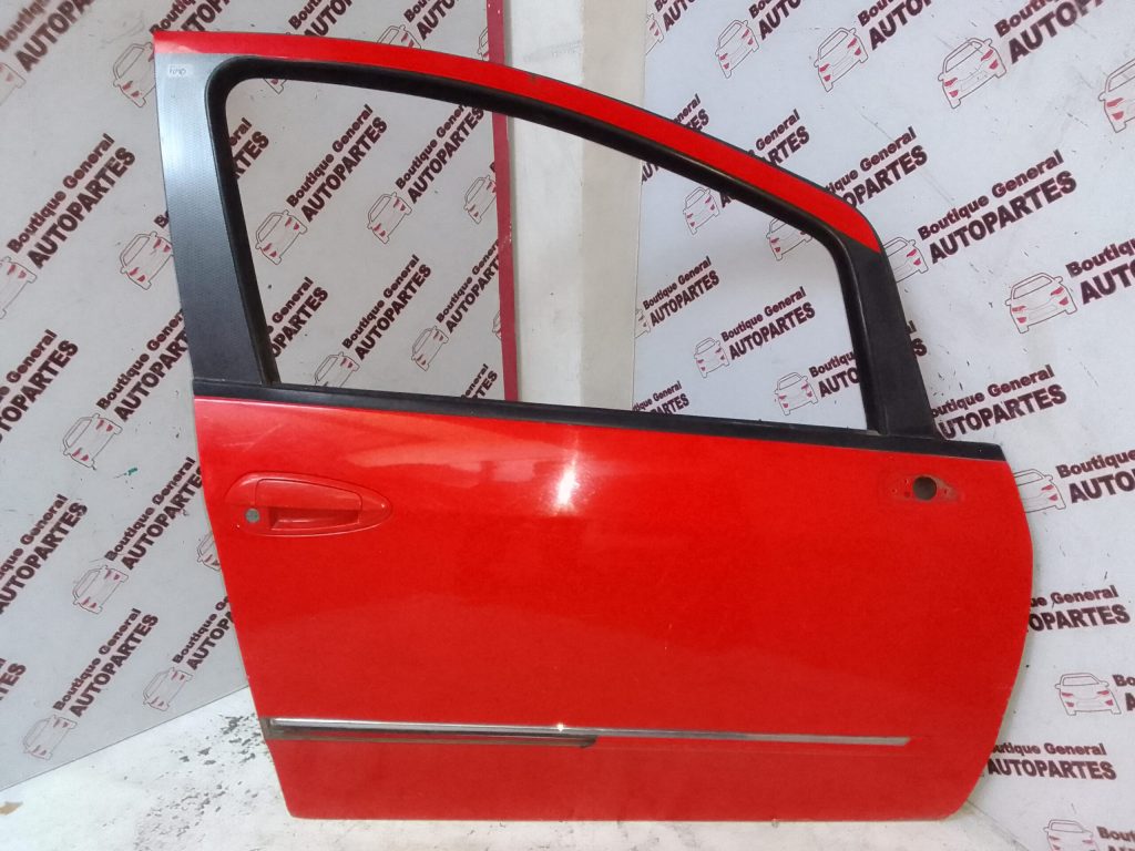 Puerta Delantera Derecha Fiat Punto (PDD-0215)