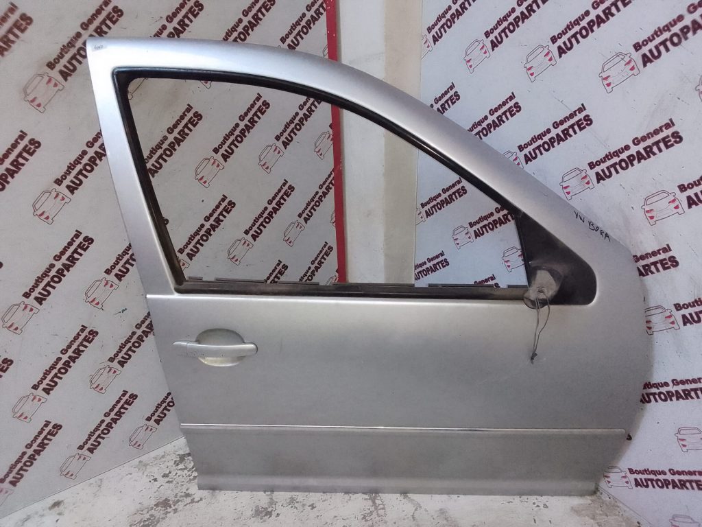 Puerta Delantera Derecha Volkswagen Bora (PDD-0222)