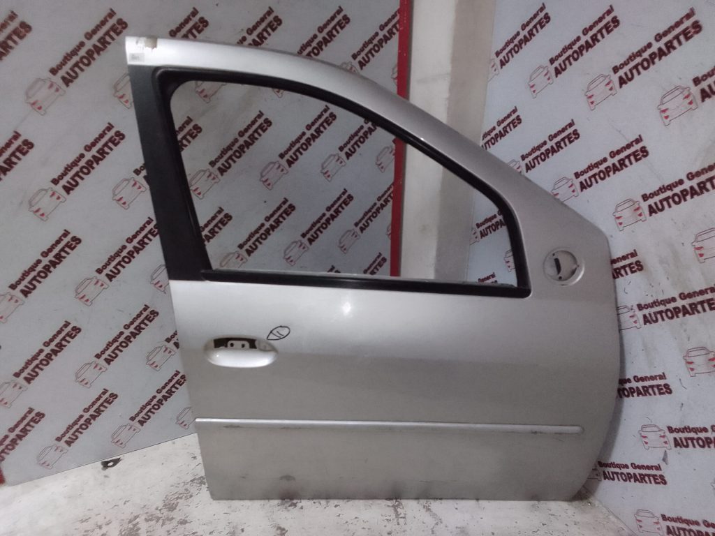 Puerta Delantera Derecha Renault Logan L/V (PDD-0236)