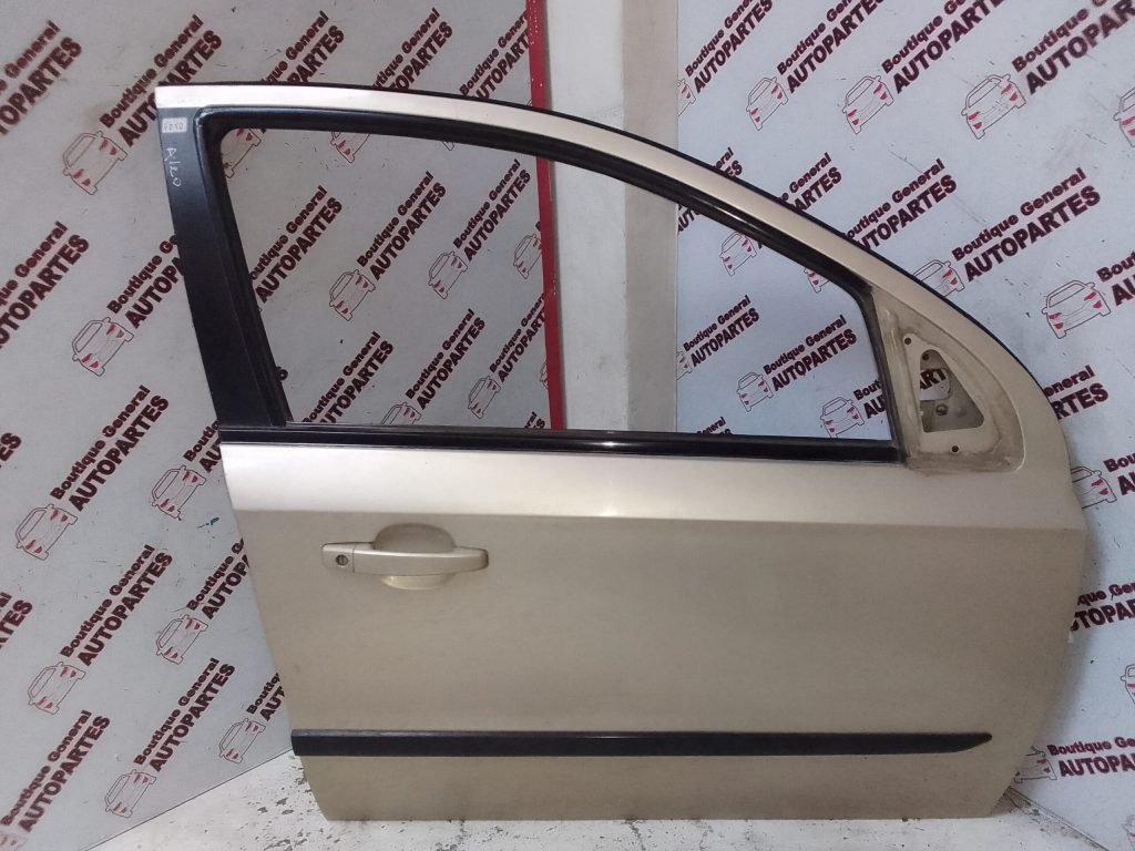 Puerta Delantera Derecha Chevrolet Aveo (PDD-0237)