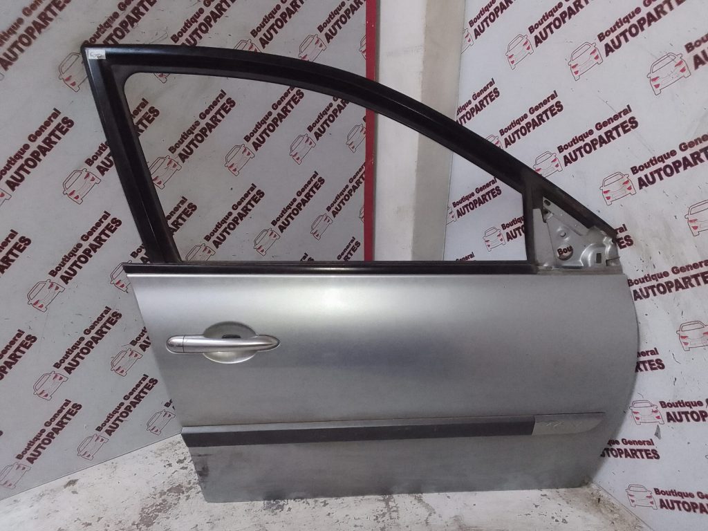 Puerta delantera derecha RENAULT MEGANE (PDD-0357)