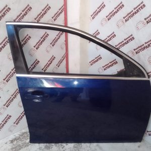 Puerta delantera derecha VOLKSWAGEN VENTO 2006/11 (PDD-0374)