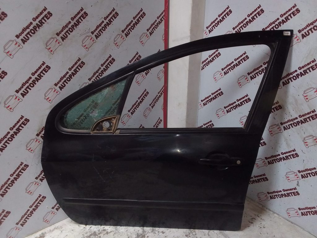 Puerta Delantera Izquierda Peugeot 307 (PDI-0110)