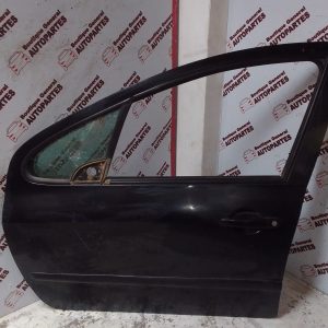 Puerta Delantera Izquierda Peugeot 307 (PDI-0110)