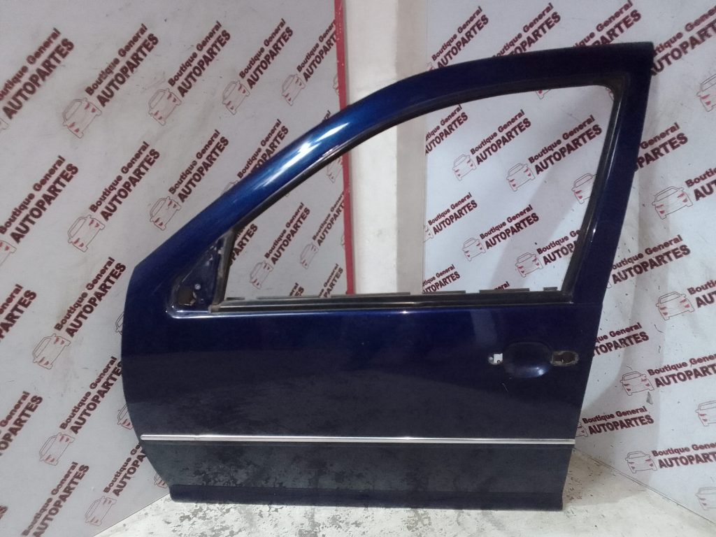 Puerta Delantera Izquierda Volkswagen Bora (PDI-0164)
