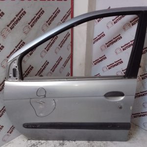 Puerta delantera izquierda RENAULT SCENIC (PDI-0267)