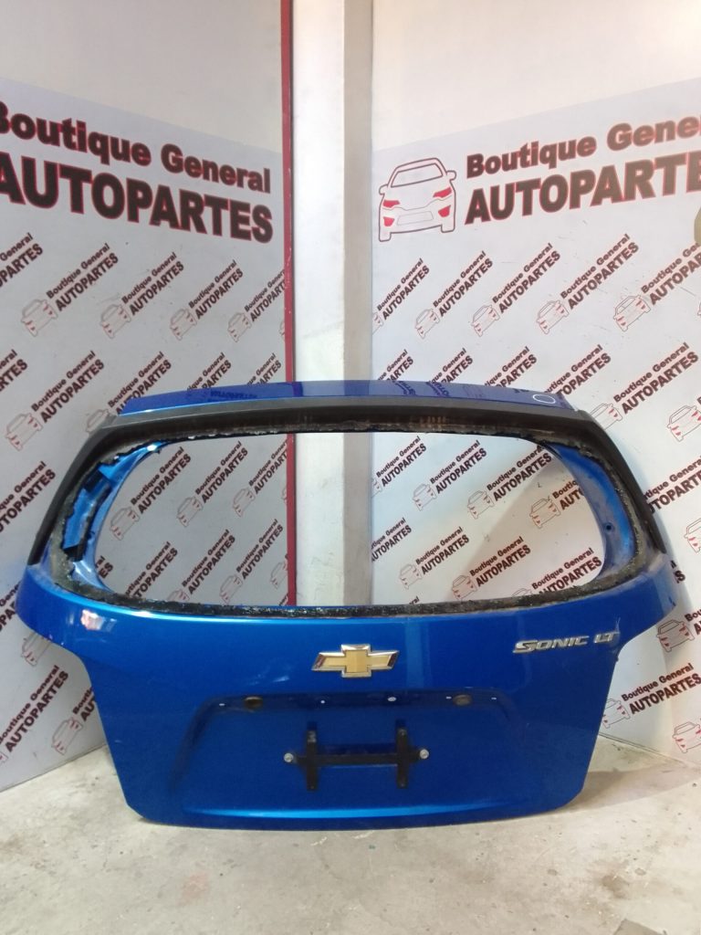 Porton Trasero Chevrolet Sonic (LB-0259)
