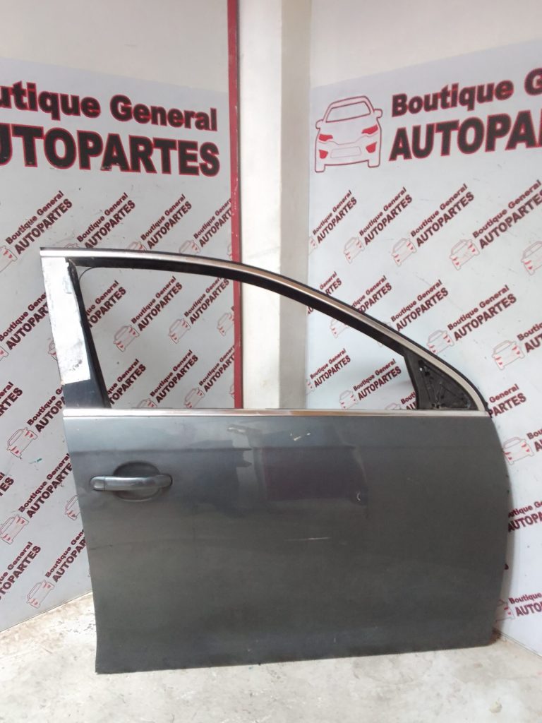 Puerta Delantera Derecha Volkswagen Vento VENTO 2.0 FSI ELEGANCE 4P (PDD-0301)