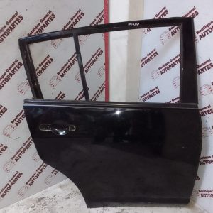 Puerta Trasera Derecha Nissan Tiida (PTD-0104)