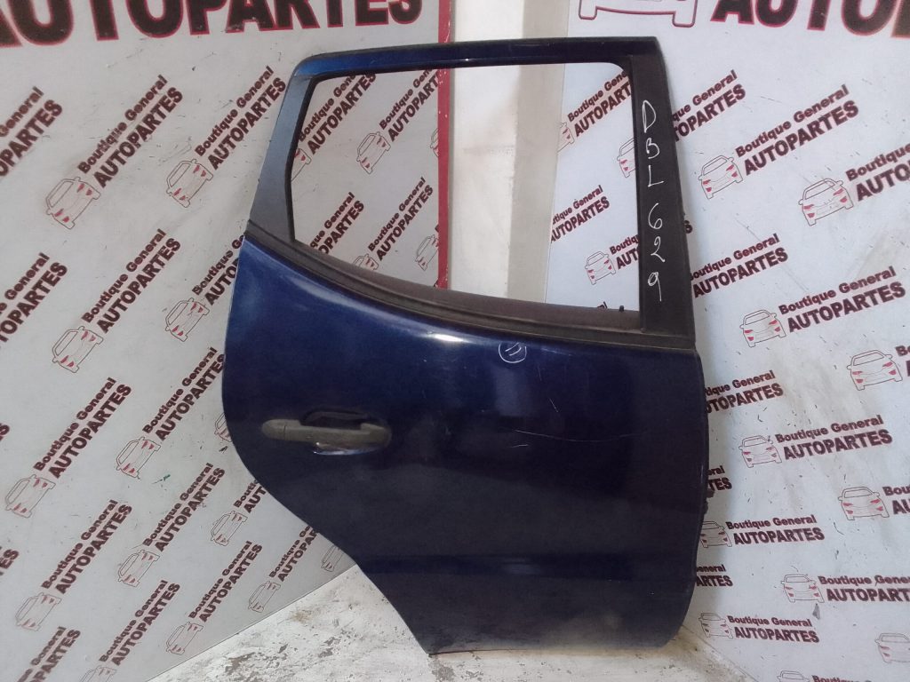 Puerta Trasera Derecha Mercedez Benz A160 (PTD-0108)