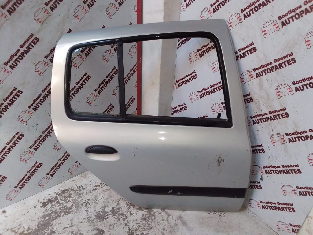 Puerta Trasera Derecha Renault Clio (PTD-0118)