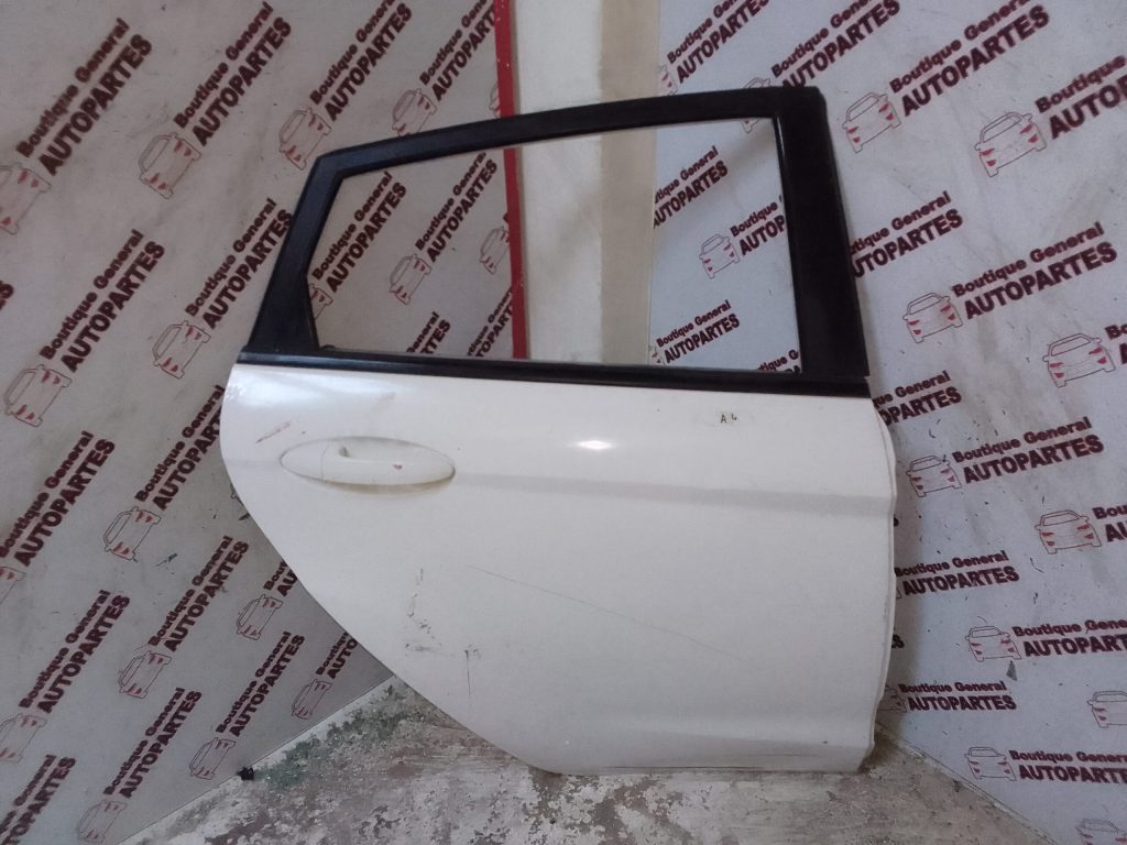 Puerta Trasera Derecha FORD FIESTA 5P S PLUS (PTD-0121)