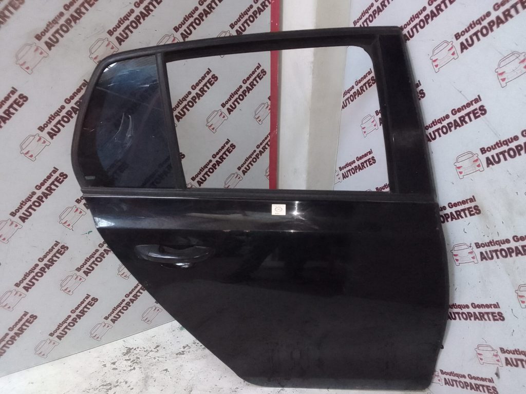 Puerta Trasera Derecha Volkswagen Golf Gti (PTD-0129)