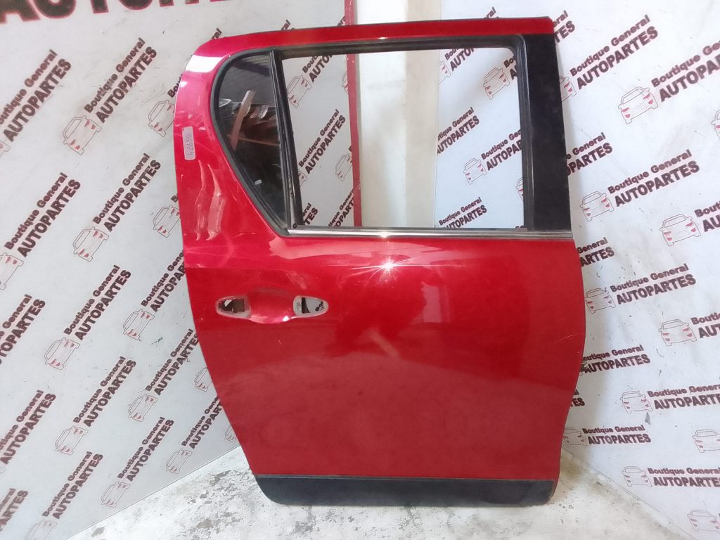 Puerta Trasera Derecha TOYOTA HILUX L/16 4X2 SRX 4P (PTD-0134)
