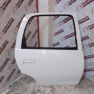 Puerta Trasera Derecha Chevrolet Corsa Classic (PTD-0139)