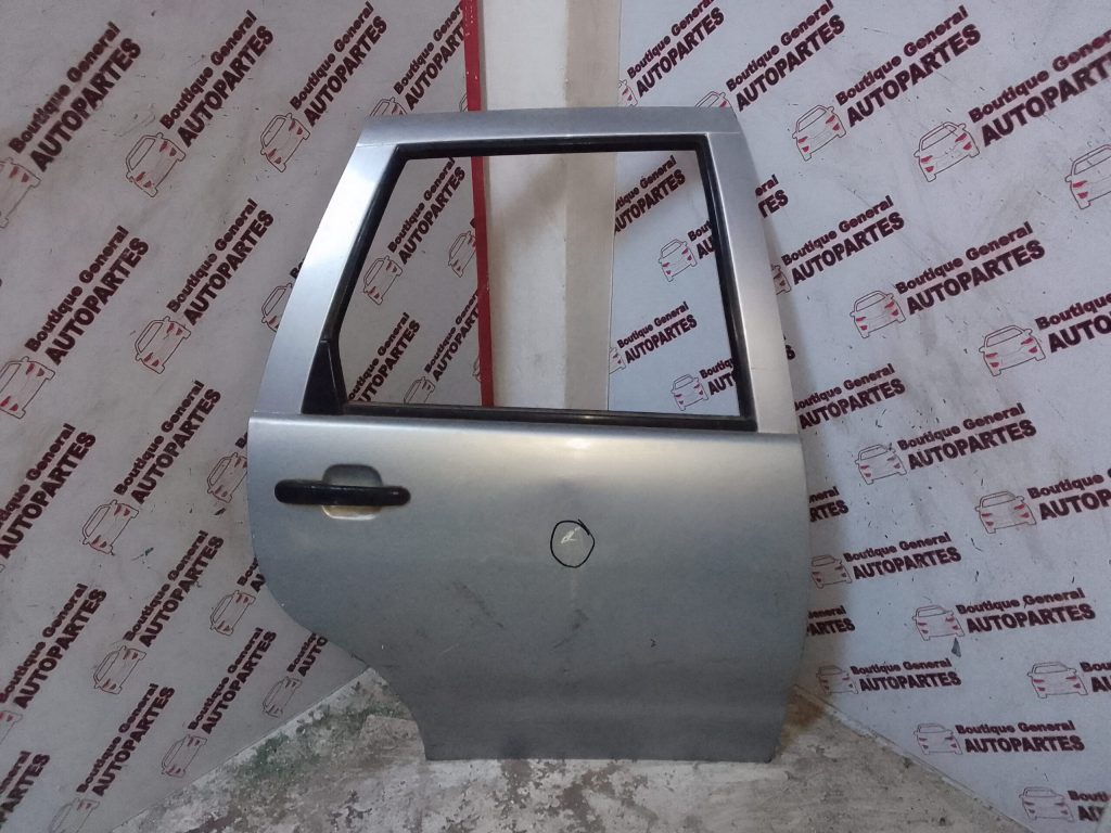 Puerta Trasera Derecha Volkswagen Polo (PTD-0165)
