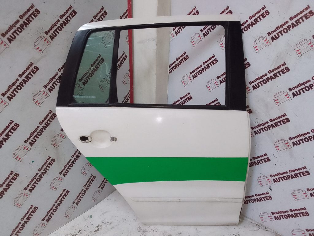 Puerta Trasera Derecha VOLKSWAGEN SURAN/ FOX 1.6L 5P (PTD-0186)