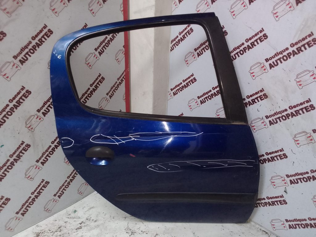 Puerta Trasera Derecha Peugeot 206/207 5P (PTD-0193)