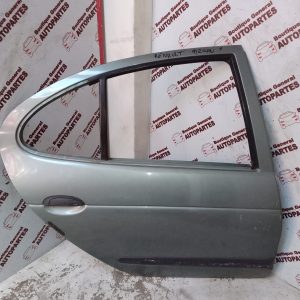Puerta Trasera Derecha Renault Megane (PTD-0201)