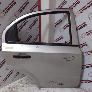 Puerta Trasera Derecha Chevrolet Aveo (PTD-0213)