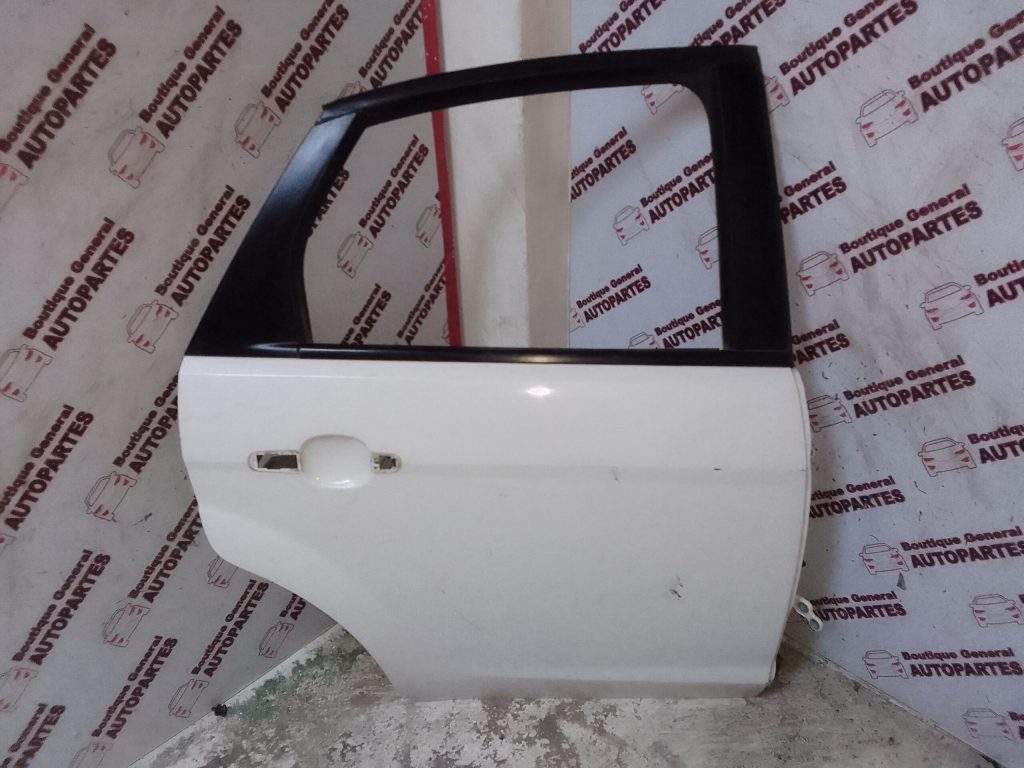 Puerta Trasera Derecha Ford Focus (PTD-0230)