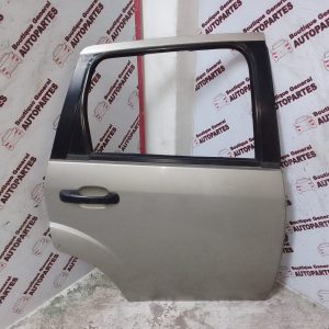 Puerta Trasera Derecha Ford Fiesta Max Ambiente (PTD-0233)