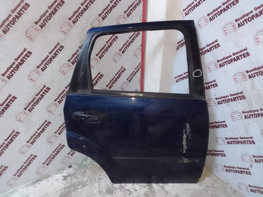 Puerta Trasera Derecha Ford Fiesta Max Ambiente (PTD-0237)
